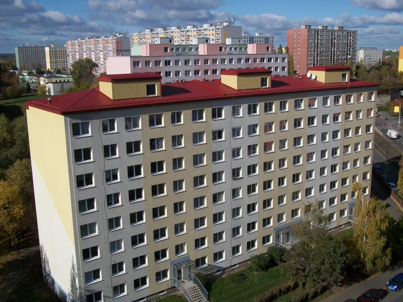 Rekonstrukce rovné střechy na šikmou