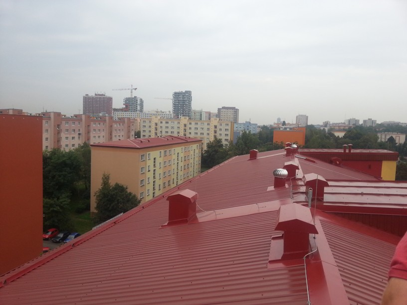 Rekonstrukce rovné střechy na šikmou