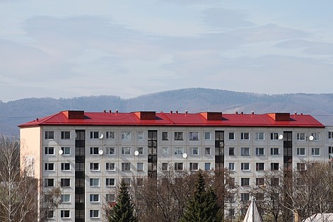 Rekonstrukce rovné střechy na šikmou